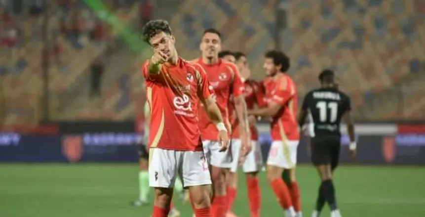 عرض سعودي جذاب لضم إمام عاشور.. وما هو موقف الأهلي؟ (خاص) عرض سعودي جذاب لضم إمام عاشور.. وما هو موقف الأهلي؟ (خاص)