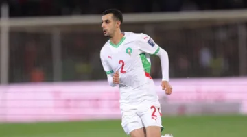 هدف الأهلي يُبلغ الرجاء بقرار الرحيل في ميركاتو 2025