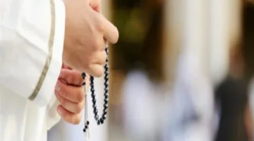 هل ترديد الأذكار يتحقق به استجابة الدعاء والأمنيات؟.. أمين الإفتاء يجيب
