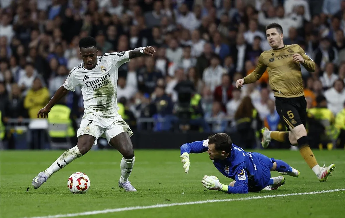 هل يتساوى بـ مبابي؟.. تفاصيل عقد فينيسيوس جونيور الجديد مع ريال مدريد هل يتساوى بـ مبابي؟.. تفاصيل عقد فينيسيوس جونيور الجديد مع ريال مدريد