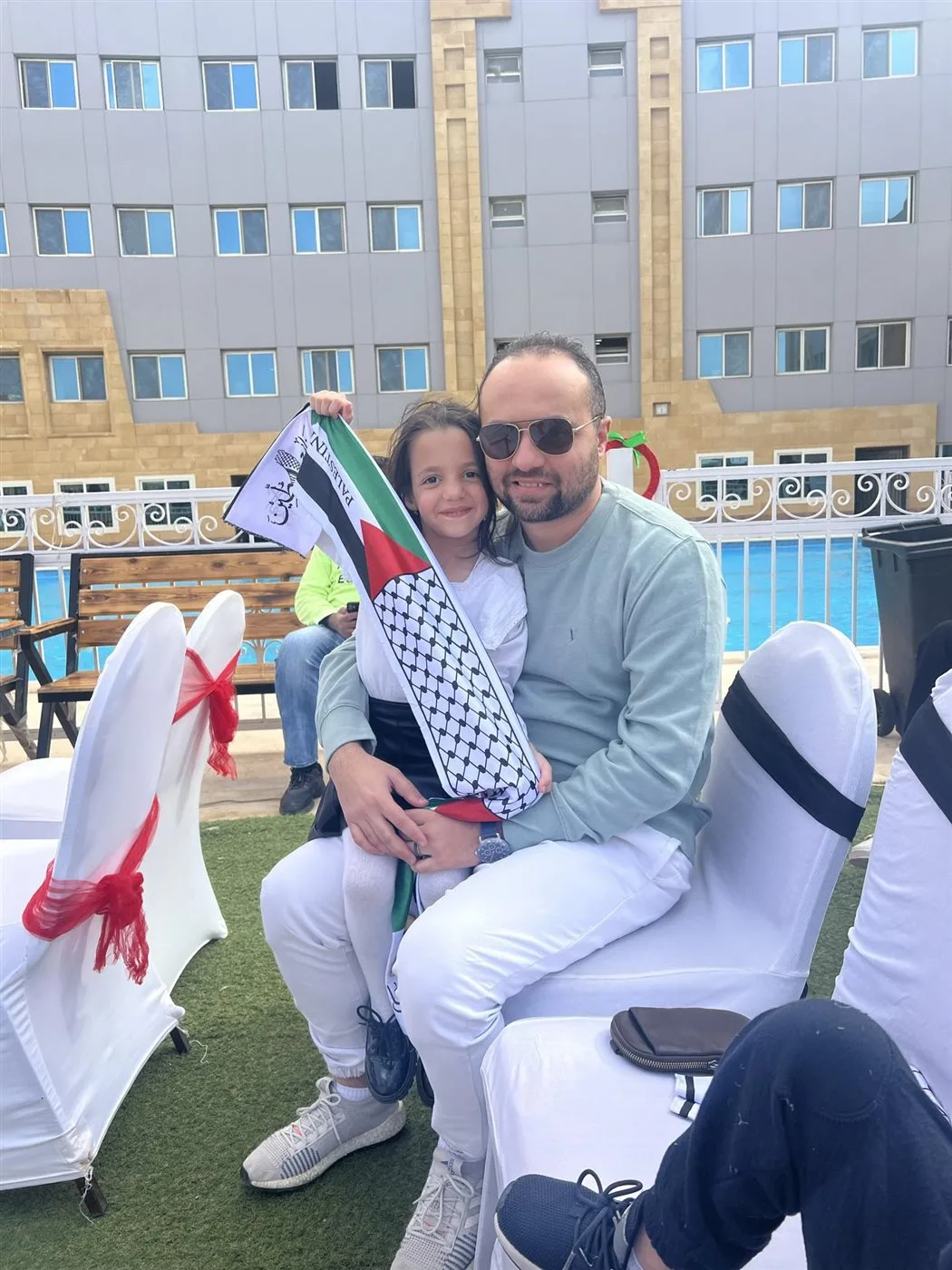 والد الطفلة صوفيا يكشف تفاصيل جديدة عن واقعة وفاتها بعد مشاجرة مع سائق الإسعاف: لن أتنازل عن حقوق ابنتي
