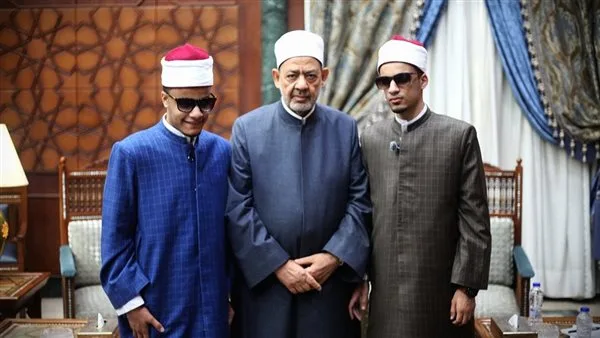 والدة الطالب الأزهري محمد حسن تكشف تفاصيل لقاء شيخ الأزهر بهم والدة الطالب الأزهري محمد حسن تكشف تفاصيل لقاء شيخ الأزهر بهم