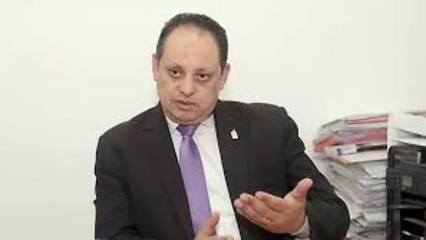 وجدي أمين: سنطور مستشفيات الأمراض الصدرية بأحدث الأجهزة العلمية وجدي أمين: سنطور مستشفيات الأمراض الصدرية بأحدث الأجهزة العلمية