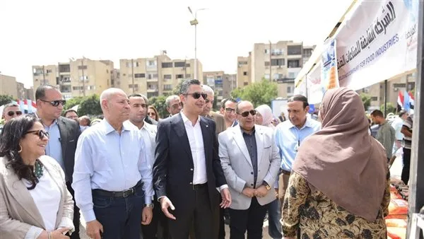 وزارة التموين تفتح عيادة طبية في سوق اليوم الواحد بمدينة نصر وزارة التموين تفتح عيادة طبية في سوق اليوم الواحد بمدينة نصر