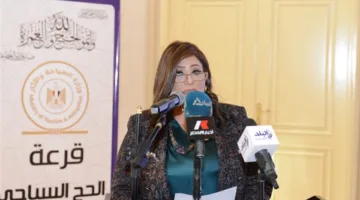 وزارة السياحة تتهيأ لموسم الحج وتقوم بإصدار 36 ألف تأشيرة