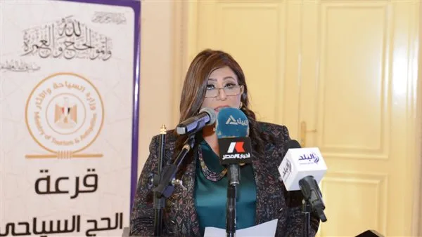 وزارة السياحة تتهيأ لموسم الحج وتقوم بإصدار 36 ألف تأشيرة وزارة السياحة تتهيأ لموسم الحج وتقوم بإصدار 36 ألف تأشيرة