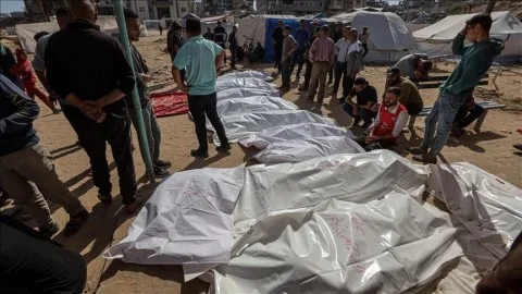 وزارة الصحة في غزة: عدد الشهداء جراء العدوان الإسرائيلي يبلغ 53,939 وزارة الصحة في غزة: عدد الشهداء جراء العدوان الإسرائيلي يبلغ 53,939