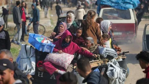 وزير إسرائيلي: مشروع تهجير الفلسطينيين من غزة ما زال قائمًا والمفاوضات مع الدول المضيفة تتقدم وزير إسرائيلي: مشروع تهجير الفلسطينيين من غزة ما زال قائمًا والمفاوضات مع الدول المضيفة تتقدم