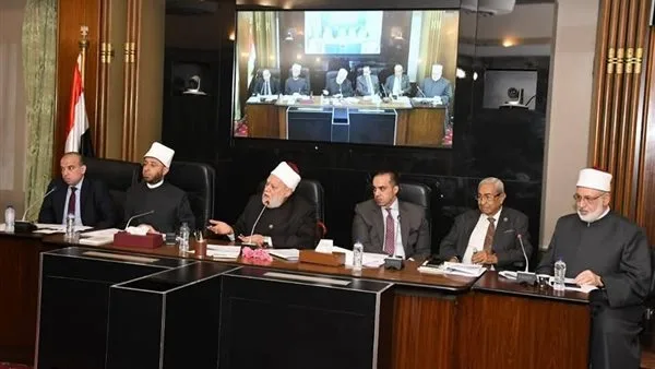 وزير الأوقاف: إنشاء لجان للفتوى بالأوقاف ليس استحداثًا لشيء بل تنظيم لأمر قائم بحكم الواقع وزير الأوقاف: إنشاء لجان للفتوى بالأوقاف ليس استحداثًا لشيء بل تنظيم لأمر قائم بحكم الواقع