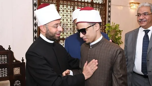 وزير الأوقاف: نمد أيدينا لأبنائنا من ذوي القدرات.. أنتم فخر هذا الوطن وزير الأوقاف: نمد أيدينا لأبنائنا من ذوي القدرات.. أنتم فخر هذا الوطن