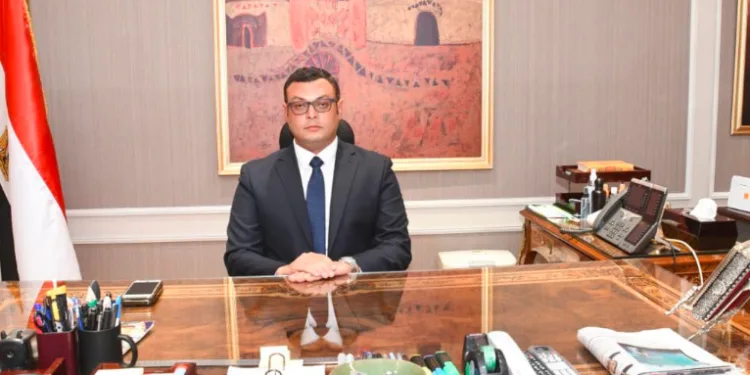 وزير الإسكان: أصبح من الضروري إقامة صناعة تحلية المياه محلياً