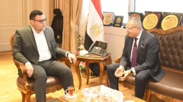 وزير الإسكان ومحافظ جنوب سيناء يراجعان تقدم المشاريع المشتركة