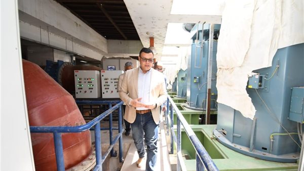 وزير الإسكان يتفقد مشروع المرحلة الثانية لمأخذ المياه العكرة بالمعادي وزير الإسكان يتفقد مشروع المرحلة الثانية لمأخذ المياه العكرة بالمعادي