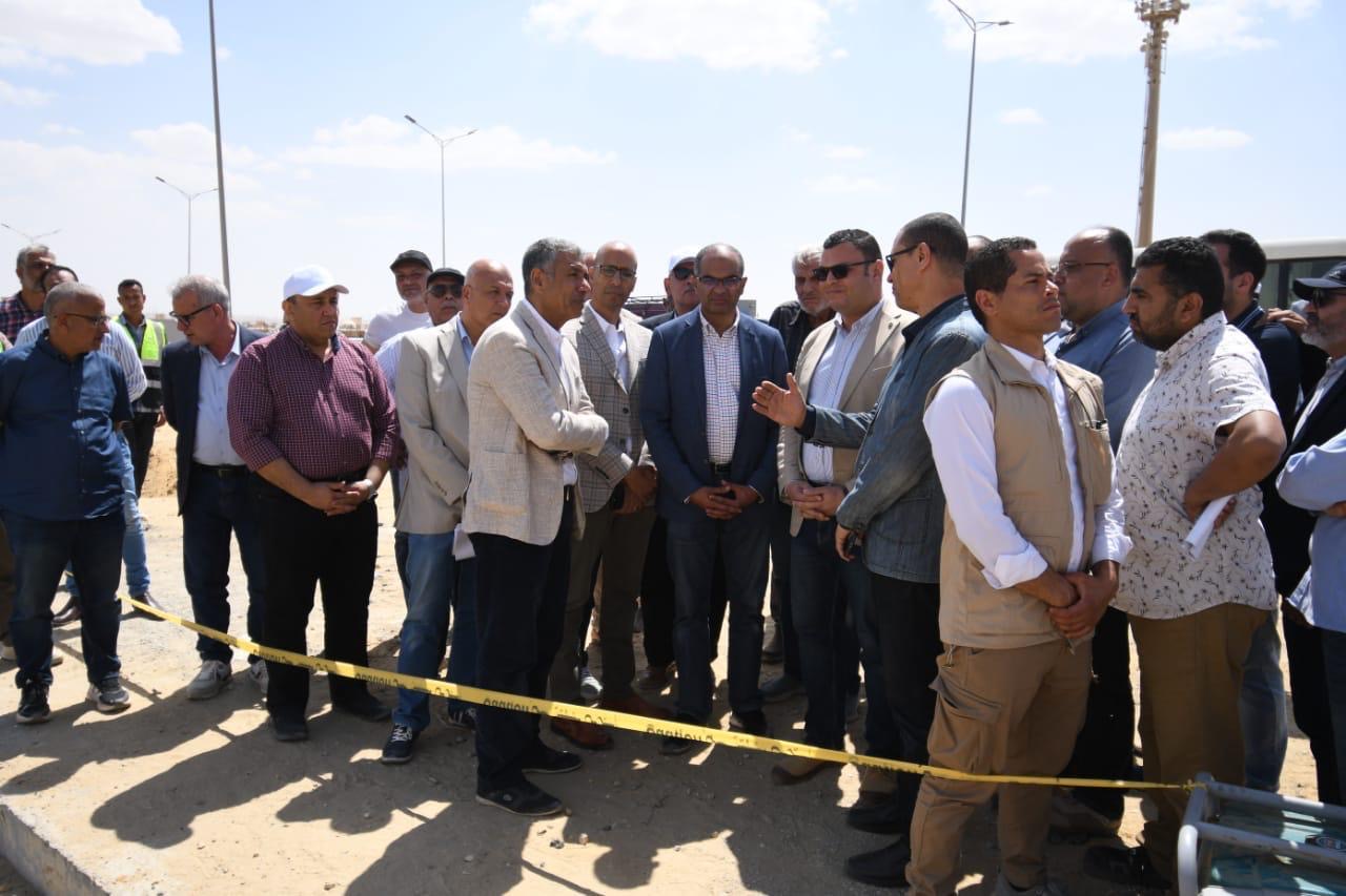 وزير الإسكان يتفقد مشروع تنفيذ الخط الإضافي من مأخذ المعادى إلى محطة تنقية القاهرة الجديدة وزير الإسكان يتفقد مشروع تنفيذ الخط الإضافي من مأخذ المعادى إلى محطة تنقية القاهرة الجديدة