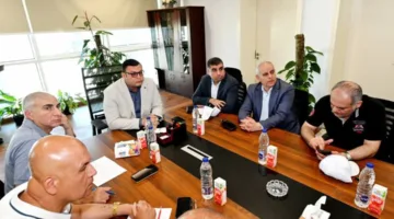 وزير الإسكان يجتمع في مقر جهاز العلمين الجديدة لمراجعة تقدم تسليم وتشغيل المشاريع التنموية في المدينة