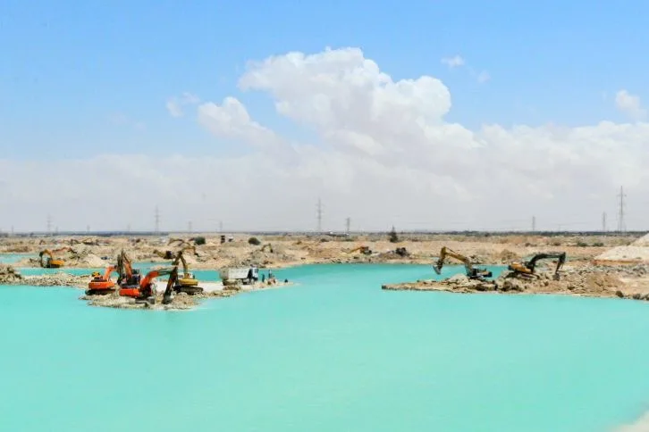 وزير الإسكان يوضح أحدث مستجدات مشروع M8 بجوار البحيرة وأعمال إنشاء البحيرات في مارينا الساحل الشمالي وزير الإسكان يوضح أحدث مستجدات مشروع M8 بجوار البحيرة وأعمال إنشاء البحيرات في مارينا الساحل الشمالي