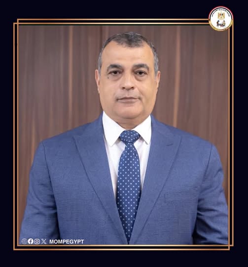 وزير الإنتاج الحربي: العامل عصب العملية الإنتاجية ونحرص دائما على الاهتمام بالعنصر البشري وزير الإنتاج الحربي: العامل عصب العملية الإنتاجية ونحرص دائما على الاهتمام بالعنصر البشري