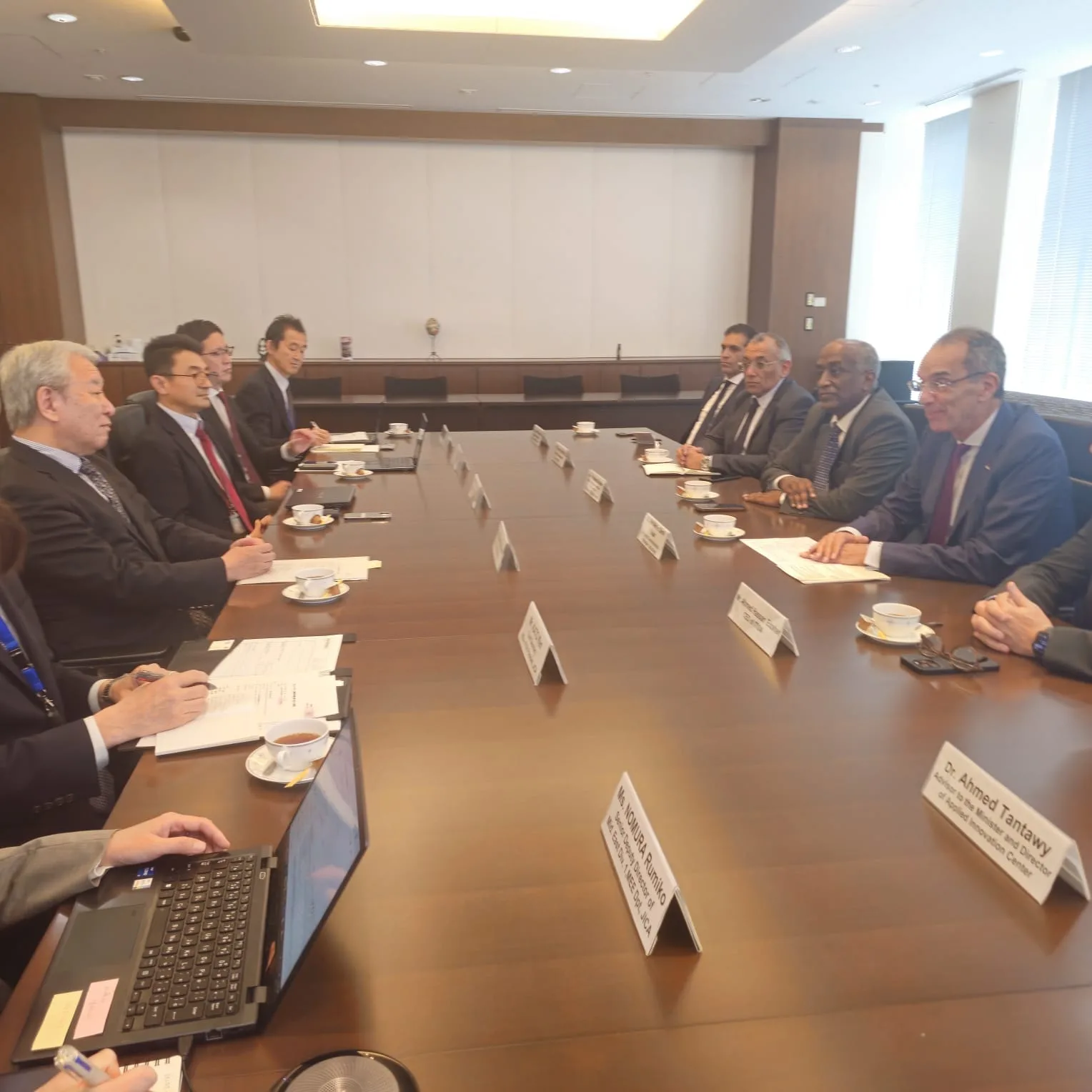 وزير الاتصالات: نخطط لصناعة تكنولوجية مصرية بمعايير يابانية وزير الاتصالات: نخطط لصناعة تكنولوجية مصرية بمعايير يابانية