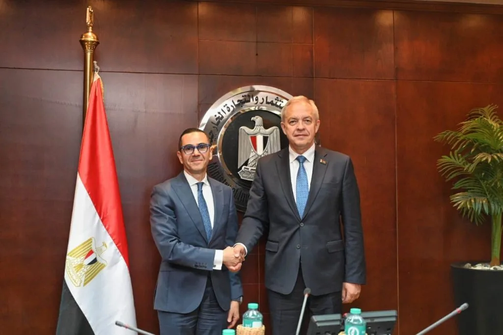 وزير الاستثمار: نهدف إلى تعزيز التبادل التجاري والاستثماري مع بيلاروسيا
