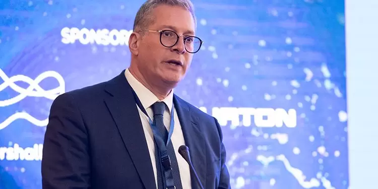وزير البترول: إجراءات جديدة لتكثيف أعمال البحث والاستكشاف وزيادة الإنتاج وزير البترول: إجراءات جديدة لتكثيف أعمال البحث والاستكشاف وزيادة الإنتاج