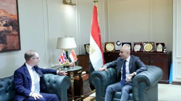 وزير التعليم يبحث مع السفير البريطاني ومدير المجلس الثقافي تعزيز التعاون