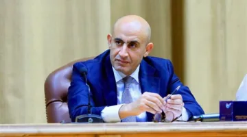 وزير التعليم يعقد اجتماعًا لمتابعة استعدادات امتحانات الثانوية العامة والدبلومات الفنية