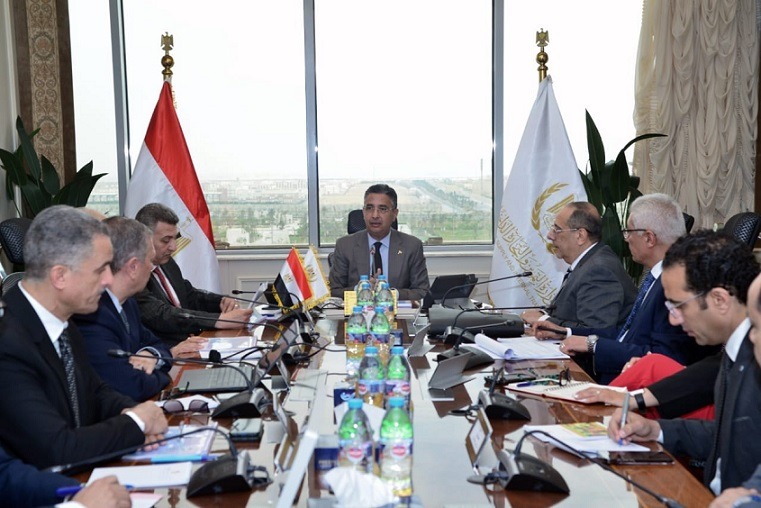 وزير التموين: إعادة إحياء العلامات التجارية الخاصة بشركة قها للأغذية وزير التموين: إعادة إحياء العلامات التجارية الخاصة بشركة قها للأغذية