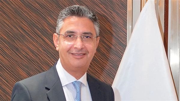 وزير التموين: استمرار ضخ الدواجن المجمدة بالمجمعات الاستهلاكية بـ 125 جنيها بدلًا من 135 للكيلو وزير التموين: استمرار ضخ الدواجن المجمدة بالمجمعات الاستهلاكية بـ 125 جنيها بدلًا من 135 للكيلو