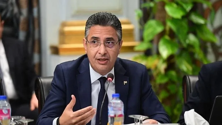 وزير التموين: التحول للدعم النقدي يتطلب تطبيق منظومة الكارت الموحد بالكامل وزير التموين: التحول للدعم النقدي يتطلب تطبيق منظومة الكارت الموحد بالكامل
