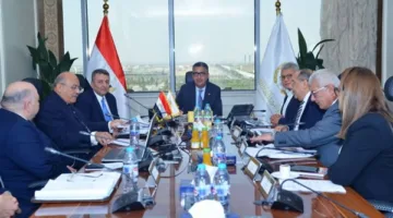 وزير التموين يشدد على  تعزيز إنتاج الزيوت وتحقيق الاستقرار في السوق المحلي