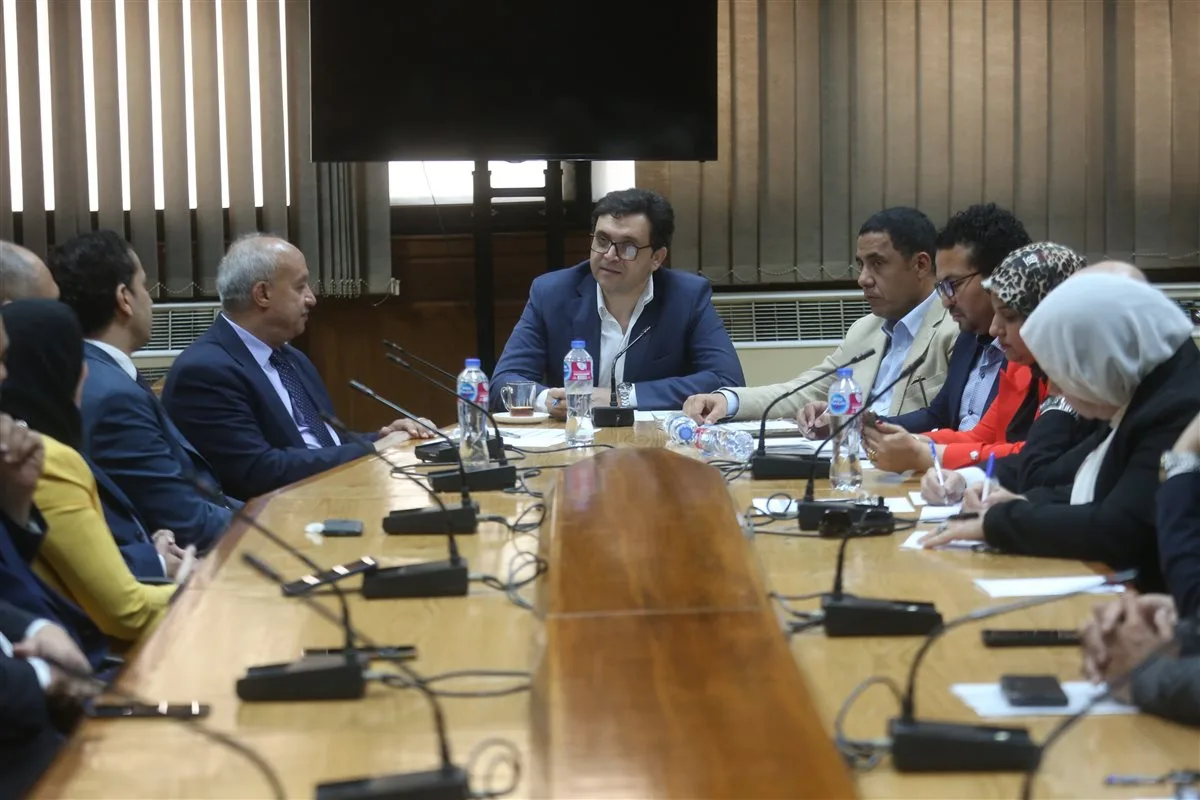 وزير الثقافة: تطوير منظومة الإيداع ضرورة لدعم صناعة النشر وزير الثقافة: تطوير منظومة الإيداع ضرورة لدعم صناعة النشر
