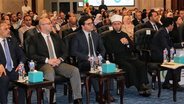 وزير الثقافة يشارك في إطلاق مؤتمر الاستراتيجية السريعة للسكان والتنمية لمكافحة التقزم وزير الثقافة يشارك في إطلاق مؤتمر الاستراتيجية السريعة للسكان والتنمية لمكافحة التقزم