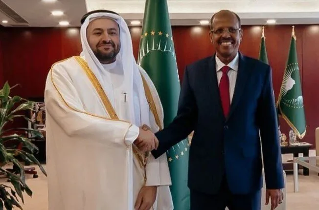 وزير الخارجية القطري يبعث رسالة خطية إلى رئيس مفوضية الاتحاد الإفريقي وزير الخارجية القطري يبعث رسالة خطية إلى رئيس مفوضية الاتحاد الإفريقي