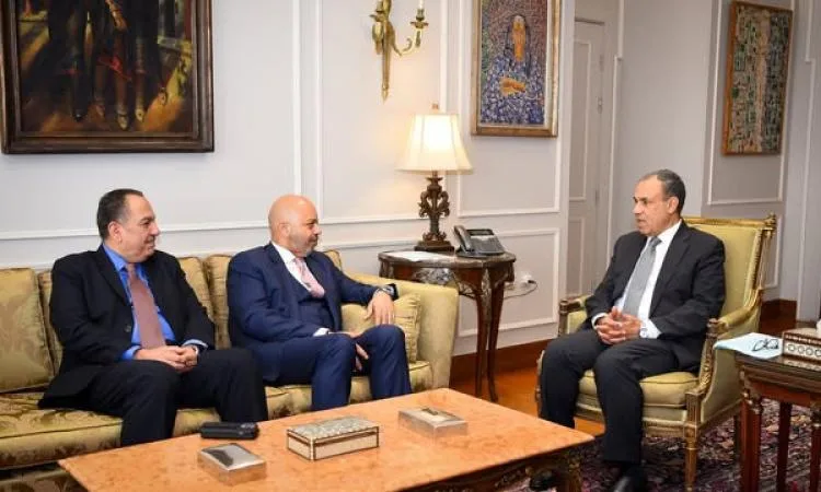 وزير الخارجية يستقبل المندوب الدائم لدولة الكويت لدي الأمم المتحدة وزير الخارجية يستقبل المندوب الدائم لدولة الكويت لدي الأمم المتحدة