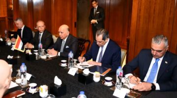 وزير الخارجية يستقبل نائب رئيس الوزراء ووزير خارجية جمهورية العراق