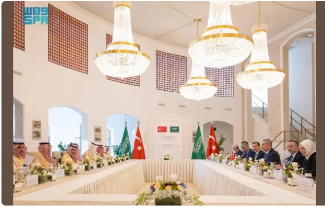 وزير الخارجية يستقبل نظيره التركي ويتوليان رئاسة الاجتماع الثاني للمجلس التنسيقي بين الدولتين.