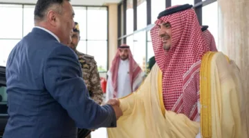 وزير الداخلية ورئيس لجنة الأمن القومي في كازاخستان يتناولان سبل تعزيز التعاون في المجال الأمني.
