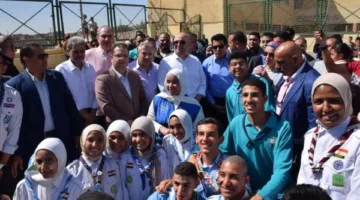 وزير الرياضة ومحافظ بني سويف يفتتحان حمام سباحة وملعب خماسي بمركز شباب ناصر