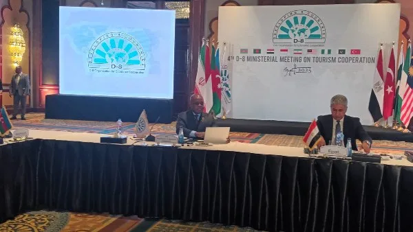 وزير السياحة: 41 % من المنشآت الفندقية في مصر تطبق معايير الاقتصاد الأخضر وزير السياحة: 41 % من المنشآت الفندقية في مصر تطبق معايير الاقتصاد الأخضر