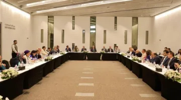 وزير السياحة: الإعلام يلعب دوراً محورياً في تعزيز وعي المواطنين بأهمية حماية التراث والآثار