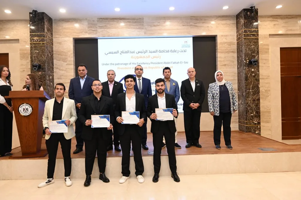 وزير الشباب والرياضة يشهد ختام القمة المصرية الأوروبية للقيادات الشبابية الإعلامية في نسختها الرابعة وزير الشباب والرياضة يشهد ختام القمة المصرية الأوروبية للقيادات الشبابية الإعلامية في نسختها الرابعة