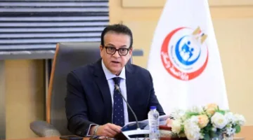 عبد الغفار يشارك في توقيع اتفاقية تعاون مع شركة “فيليبس” لتعزيز الصناعة الوطنية