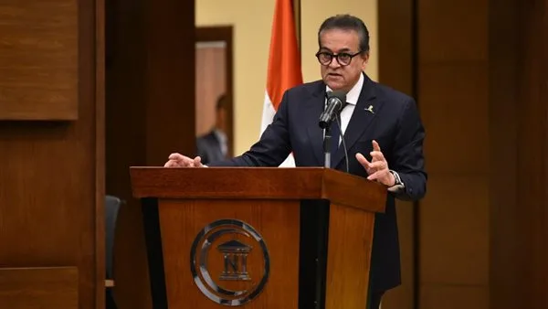 وزير الصحة: توجيهات رئاسية بإطلاق حزمة متكاملة لتحسين أوضاع الأطباء.. وبدء تطبيق قانون المسؤولية الطبية وزير الصحة: توجيهات رئاسية بإطلاق حزمة متكاملة لتحسين أوضاع الأطباء.. وبدء تطبيق قانون المسؤولية الطبية
