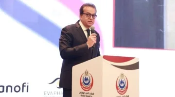 وزير الصحة: نستهدف زيادة بدل المهن الطبية من 1100 إلى 1700 جنيه شهريًا للأطباء