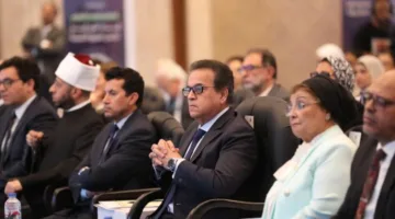 وزير الصحة يعلن عن الخطة الطارئة للسكان والتنمية وبرنامج مكافحة التقزم