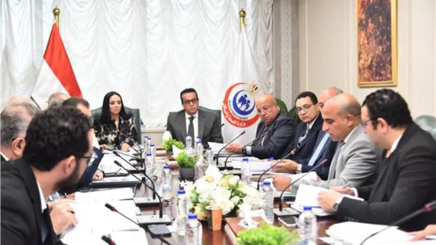 وزير الصحة يقود اجتماع صندوق التعويض لمخاطر المهن الطبية