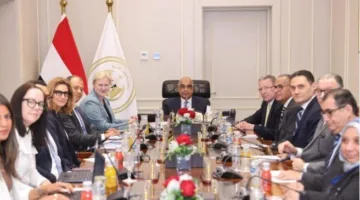 وزير العدل يلتقي برئيس قسم الشراكات الدولية في منظمة التعاون الاقتصادي