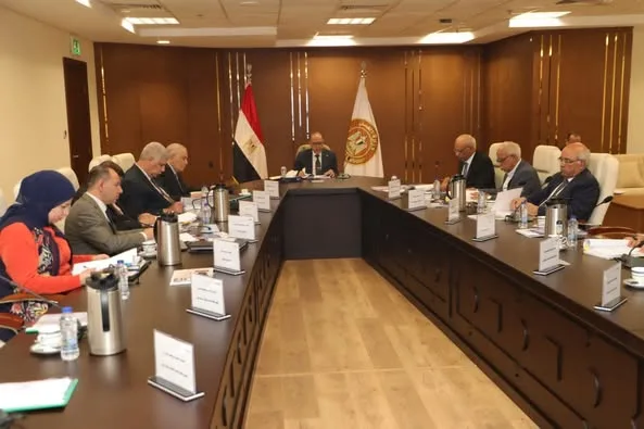 وزير العمل: تقديم 2 مليار و307 ملايين و100 ألف جنيه كإعانات طوارئ للعمال منذ إنشاء “الصندوق” وزير العمل: تقديم 2 مليار و307 ملايين و100 ألف جنيه كإعانات طوارئ للعمال منذ إنشاء “الصندوق”