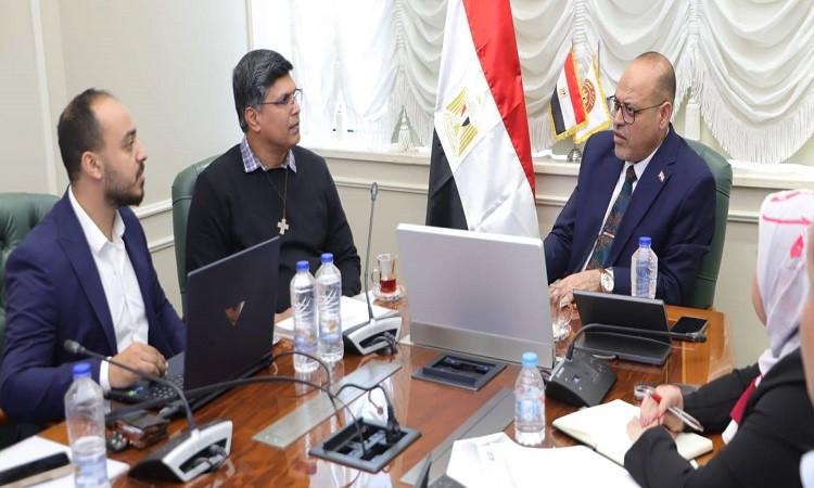 وزير العمل يبحث مع معهد الساليزيان الإيطالي تفعيل المنح للخريجين والطلاب وزير العمل يبحث مع معهد الساليزيان الإيطالي تفعيل المنح للخريجين والطلاب