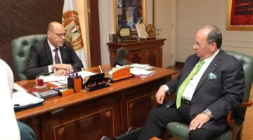 وزير العمل يستقبل فريق عمل من شركة “إيلو للاستشارات والخدمات الشاملة”